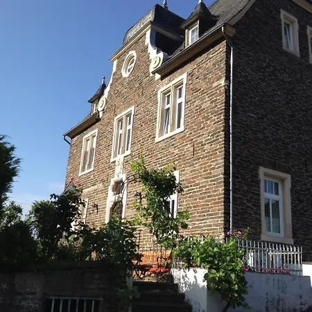 Haus Nummer 1, Moselblick Reil Exterior photo